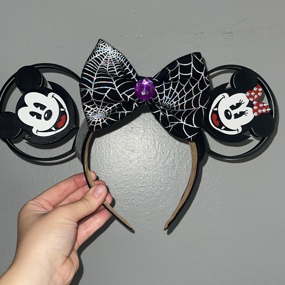 Disney Minnie and Mickey custom Spooky Vampire Halloween Ears Disneyland - Picture 2 of 9